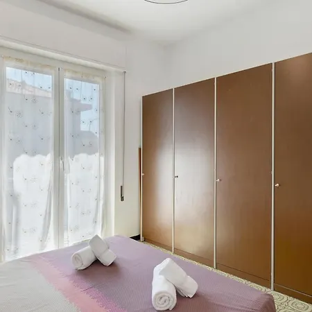 Isonzo - 2 Bedrooms *